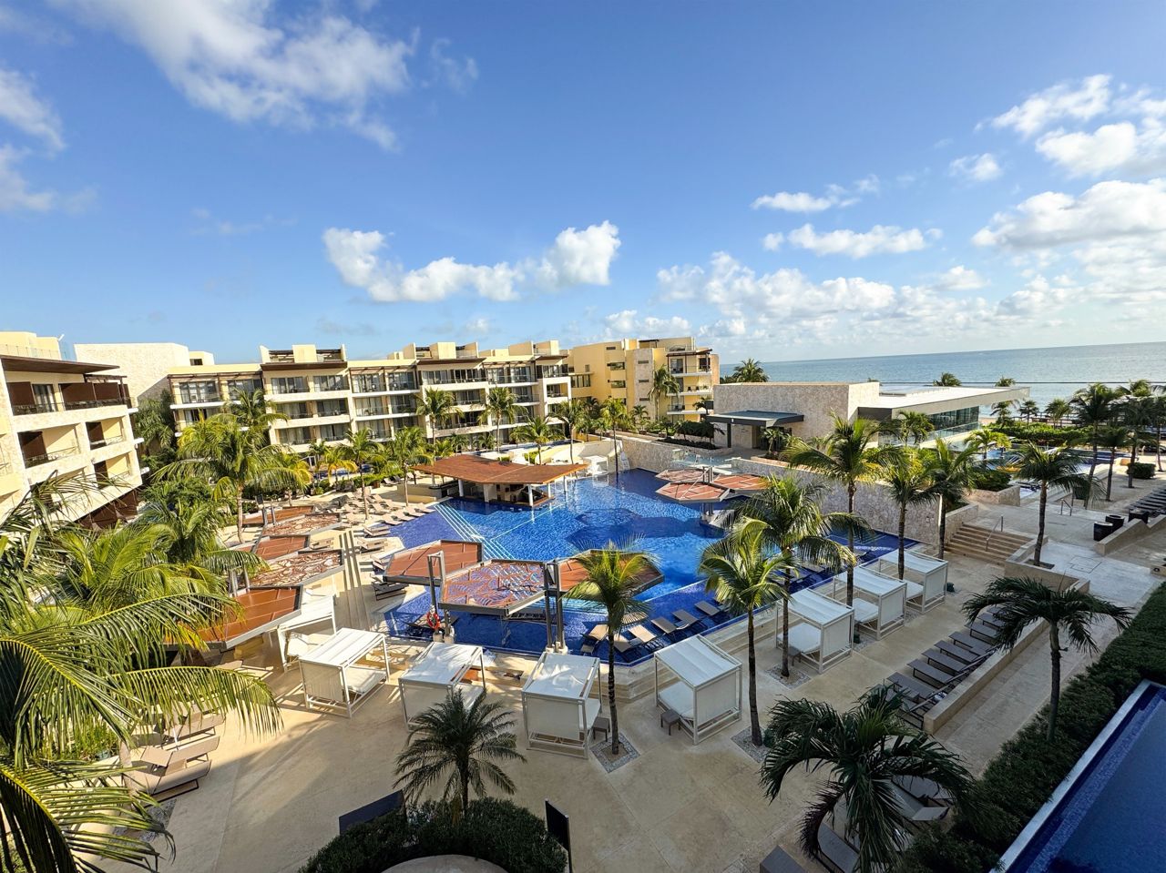 Hideaway at Royalton Riviera Cancun — Resort & beach